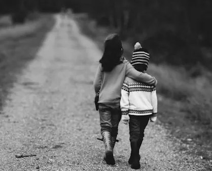 Melatih ‘Adik’ Berbagi dengan ‘Kakak’: Seni Mengelola Cemburu Antar Saudara